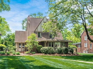 2629 E Broad St, Columbus, OH 43209