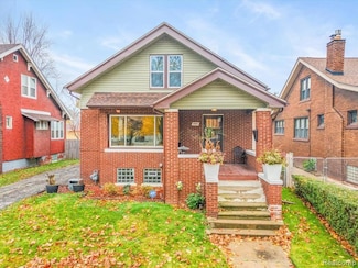 4469 Beniteau St, Detroit, MI 48214