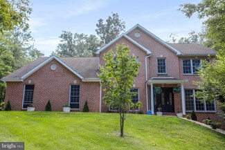 13193 Redbud Ct, Waynesboro, PA 17268