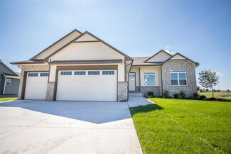 1105 Park Glen St, Clearwater, KS 67026