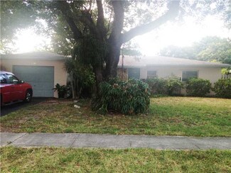 6615 Oakhill, North Lauderdale, FL 33068