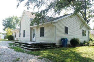 116 E Washington St, Chandler, IN 47610