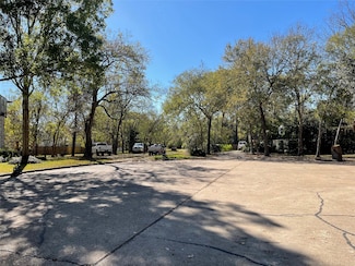 0 Whittier Oaks Dr, Friendswood, TX 77546