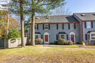 90 Munroe Ln, Topsham, ME 04086
