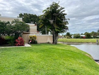 4175 Village Dr Unit C, Delray Beach, FL 33445