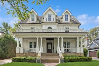 22 Ulm Place, Hinsdale, IL 60521