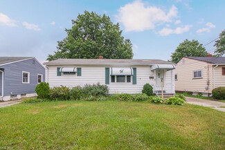 6047 Pickway Dr, Brookpark, OH 44142