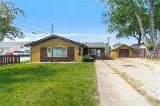 104 E 3rd Ave Unit I, Indianola, IA 50125