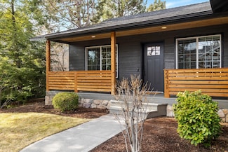 2431 NW 2nd St, Bend, OR 97701