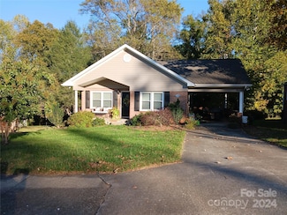 309 Rodoret St N, Valdese, NC 28690