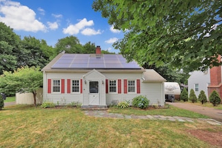 35 Oberlin Rd, Hamden, CT 06514