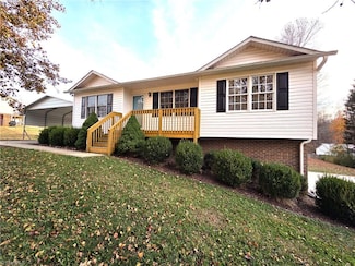 1249 Kentland Dr, King, NC 27021