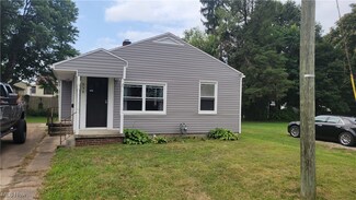 938 Fess St, Zanesville, OH 43701