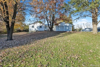 11345 E Potter Rd, Davison, MI 48423