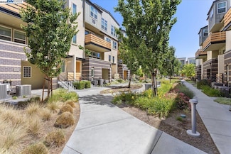 2071 Mahuron Cir, San Jose, CA 95133