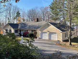 1 Schoolhouse Rd, Center Tuftonboro, NH 03816