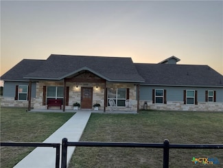 5851 Moccasin Bend Rd, Gatesville, TX 76528