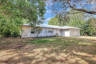 9625 W Angle Rd, Fort Pierce, FL 34947
