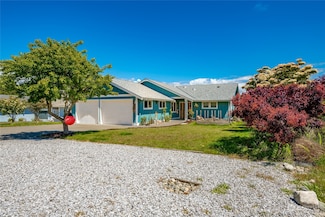 8048 Kispiox Rd, Blaine, WA 98230