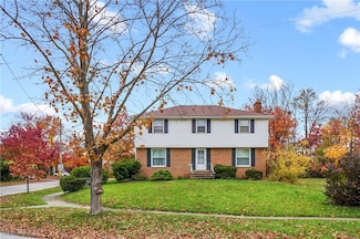 3869 Meadowbrook Blvd, University Heights, OH 44118