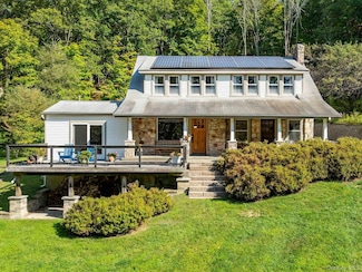 41 Vista Maria Rd, Pine Bush, NY 12566