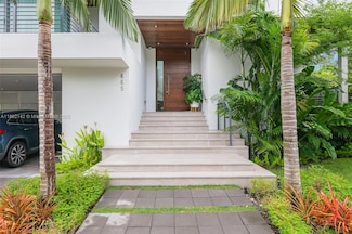 445 Ridgewood Rd, Key Biscayne, FL 33149