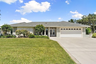 124 E North Shore Ave, North Fort Myers, FL 33917