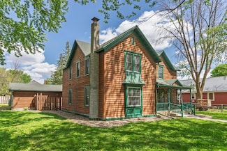 210 1st St SE, Hayfield, MN 55940