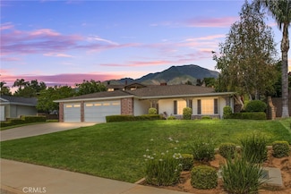 28398 Carriage Hill Dr, Highland, CA 92346