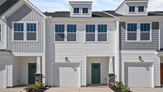 106 Marston Ln, Greenville, SC 29611