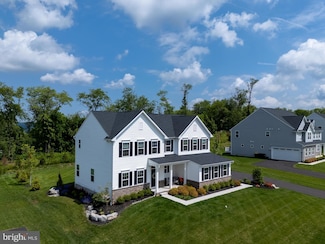3055 Hawk Valley Ct, Center Valley, PA 18034