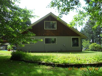 339 N North Bank Rd, Otis, OR 97368