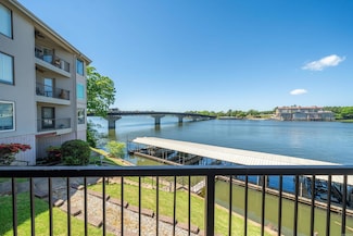 101 Long Island Dr, Hot Springs, AR 71913