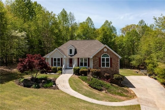 6935 Autumn Hills Dr, Cumming, GA 30028