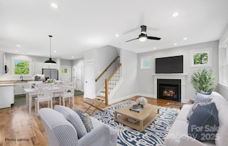 33 Loblolly Ln, Asheville, NC 28803