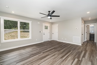 2937 Forrest Dr, Pleasant View, TN 37146