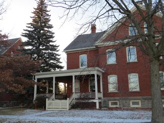 150 Us Oval, Plattsburgh, NY 12903