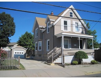 12 Oakwood Ave, Lynn, MA 01902