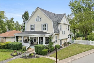 819 Center St, Ashland, OH 44805