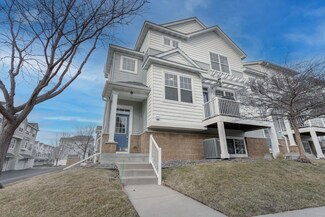 1678 Village Trail E Unit 1, Saint Paul, MN 55109
