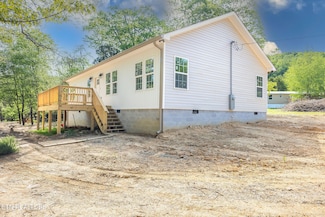 3092 Oak Grove Rd, Lenoir City, TN 37771