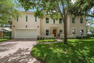 2900 W Estrella St, Tampa, FL 33629