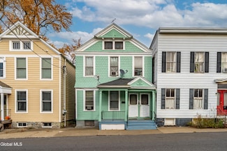 544 State St, Hudson, NY 12534