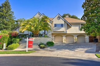20 Somer Ridge Dr, Roseville, CA 95661