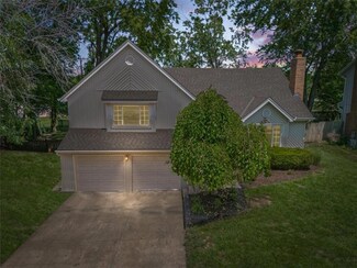 15812 W 139th St, Olathe, KS 66062