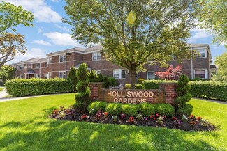 87-16 Marengo St Unit 2B, Hollis, NY 11423