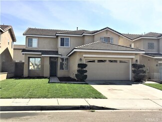 7477 Sultana Ave, Fontana, CA 92336