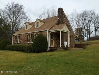108 Blue Springs Rd, Sugar Grove, VA 24375