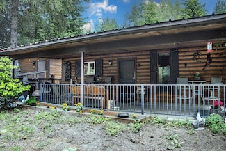2864 Blacktail Rd, Cocolalla, ID 83813