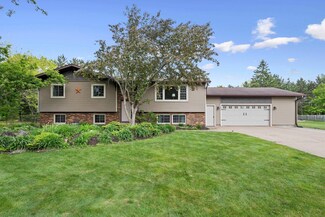 630 Coventry Dr, Plover, WI 54467